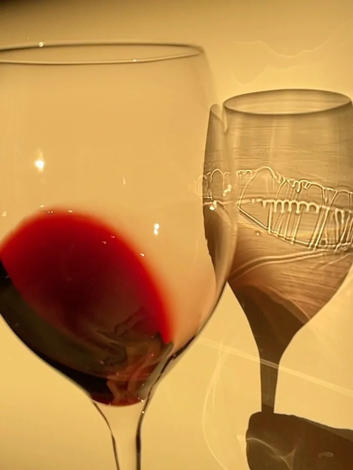 🍇 Saperavi, quintessential 🇬🇪 Georgia in the glass, a wine of place. 

This wine surprised me with its depth of story and personality. I like to listen and feel the wine. In essence it took me to a place that is so very different to all other wine