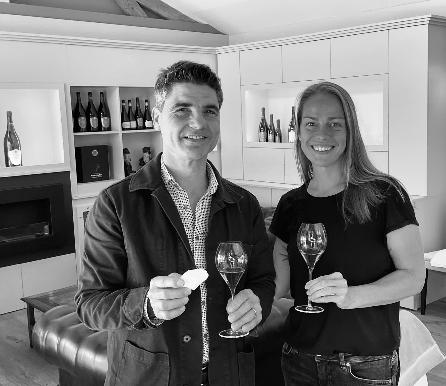 It always fills my heart with joy revisiting champagne memories. This was my 2nd visit to @champagneveuvefourny in 2023 meeting with Charles Fourny, bringing a group of CG wine friends from Perth with me. The first time back in 2017 I asked Charles i