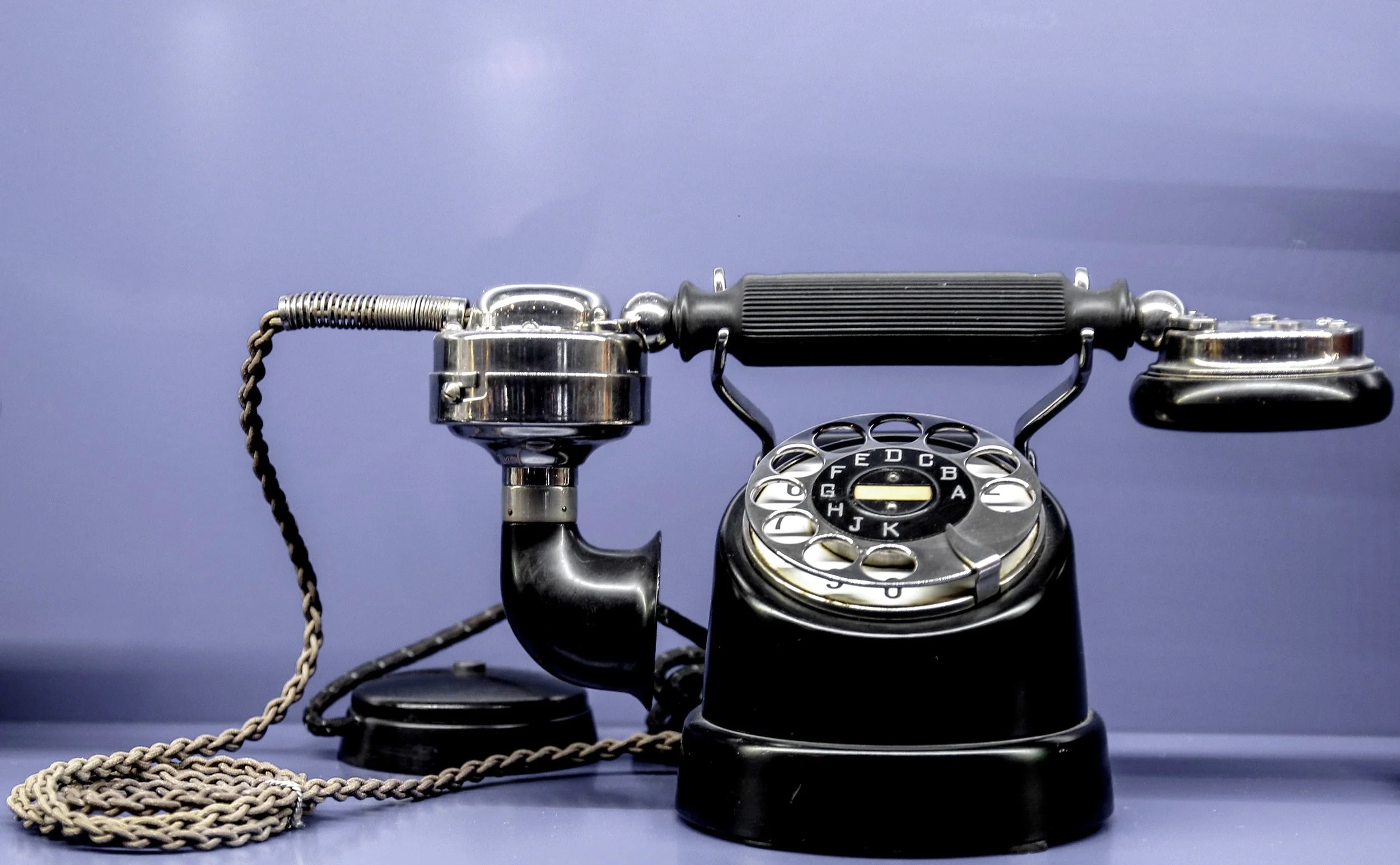 phone-communication-call-select.jpg