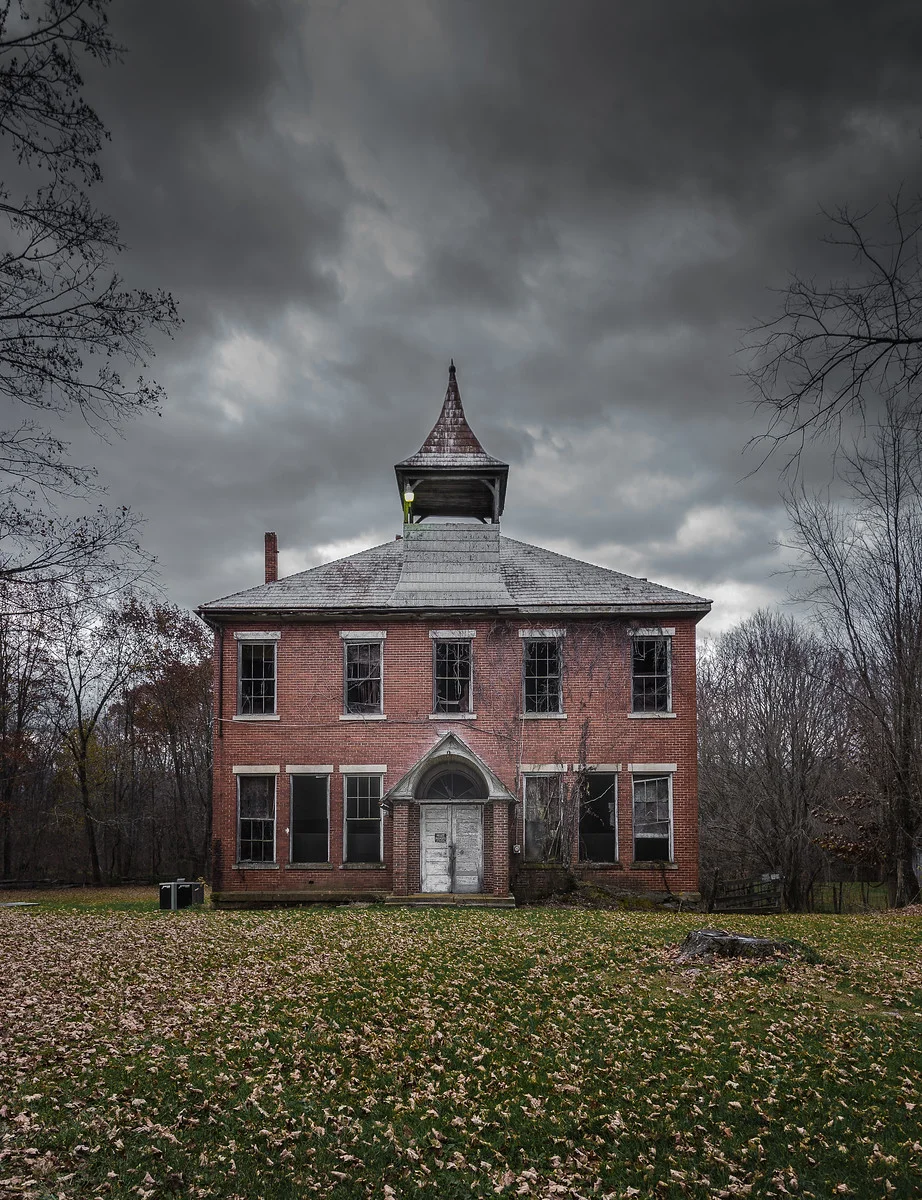 hauntedschool2.jpg