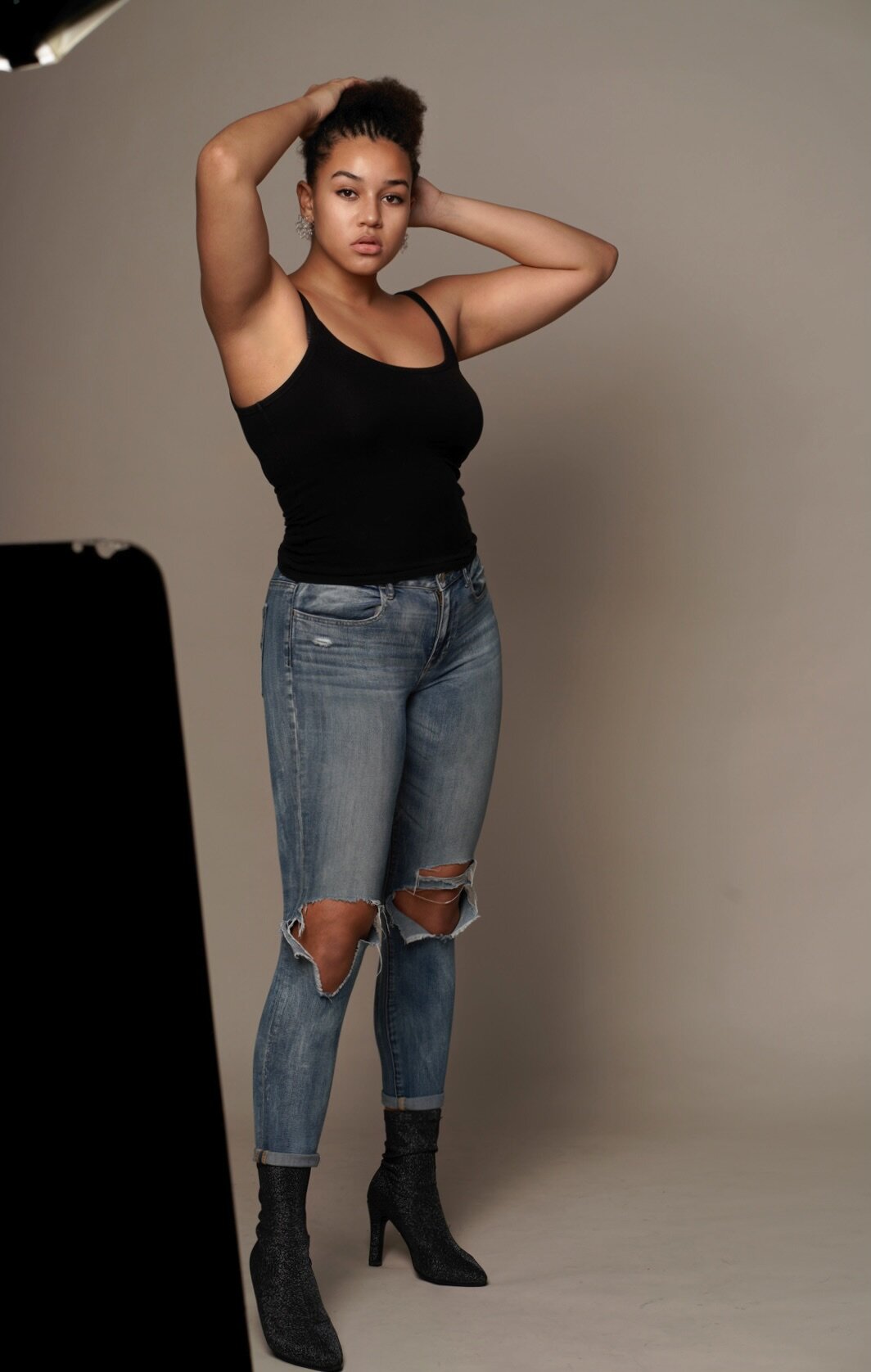 IMG-3931-Facetune-15-12-2019-22-00-14.jpg