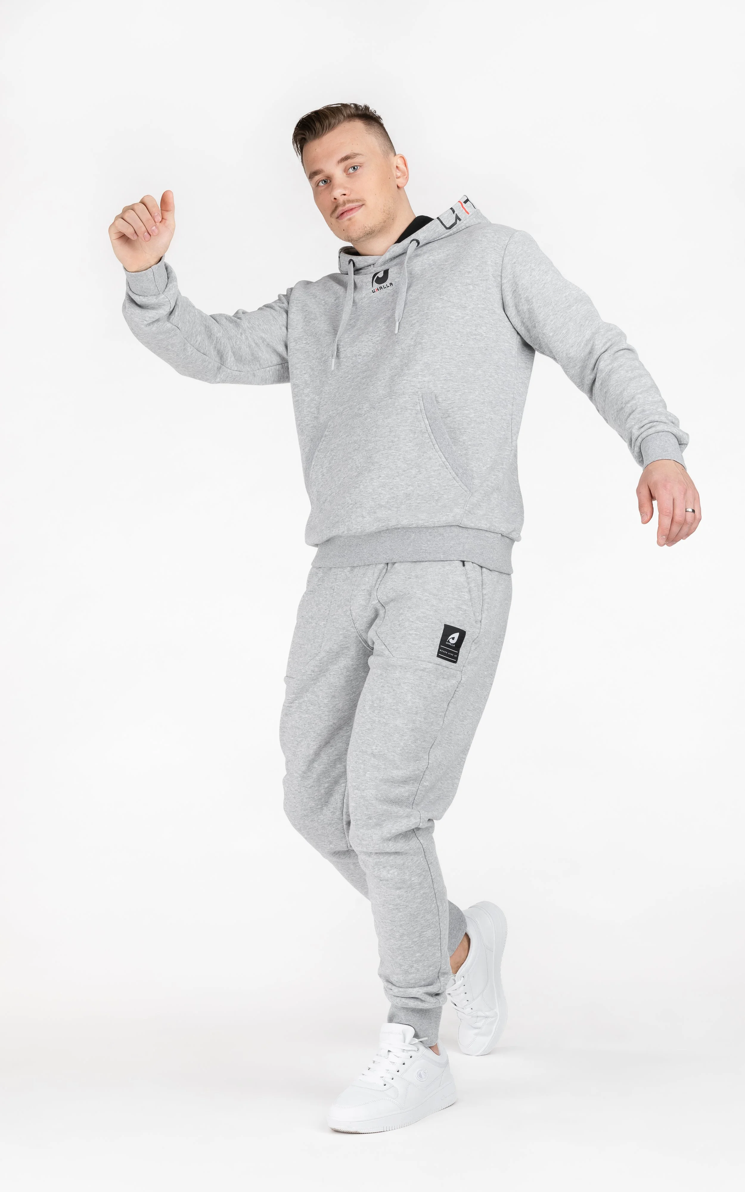 Uhalla_Core_gray_1122_JRA_004.jpg