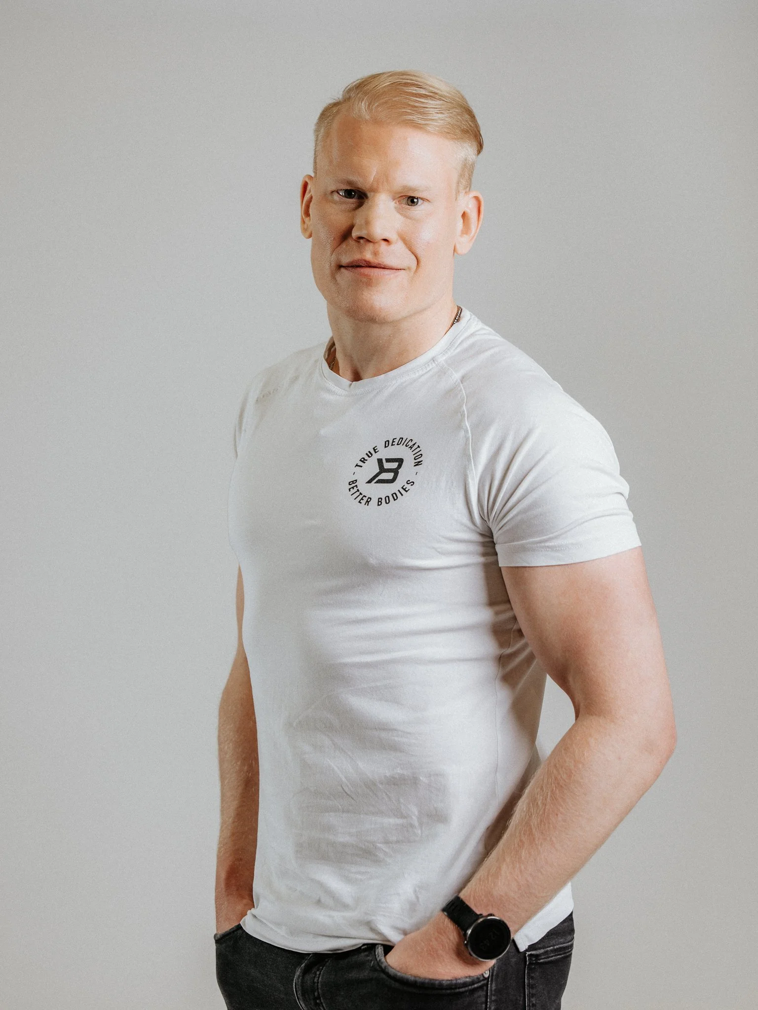 Henrik_web (4).jpg
