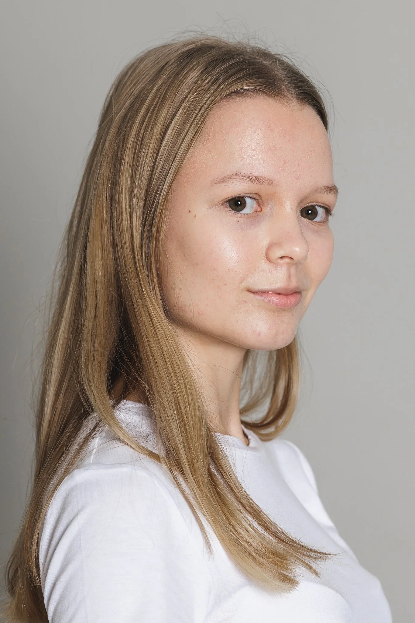 Ella Tuuponen__Z0A4001-2.jpg