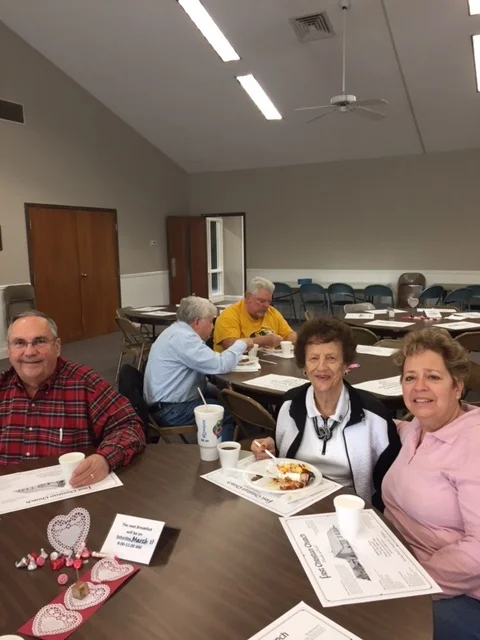 Community Breakfast (11).JPG