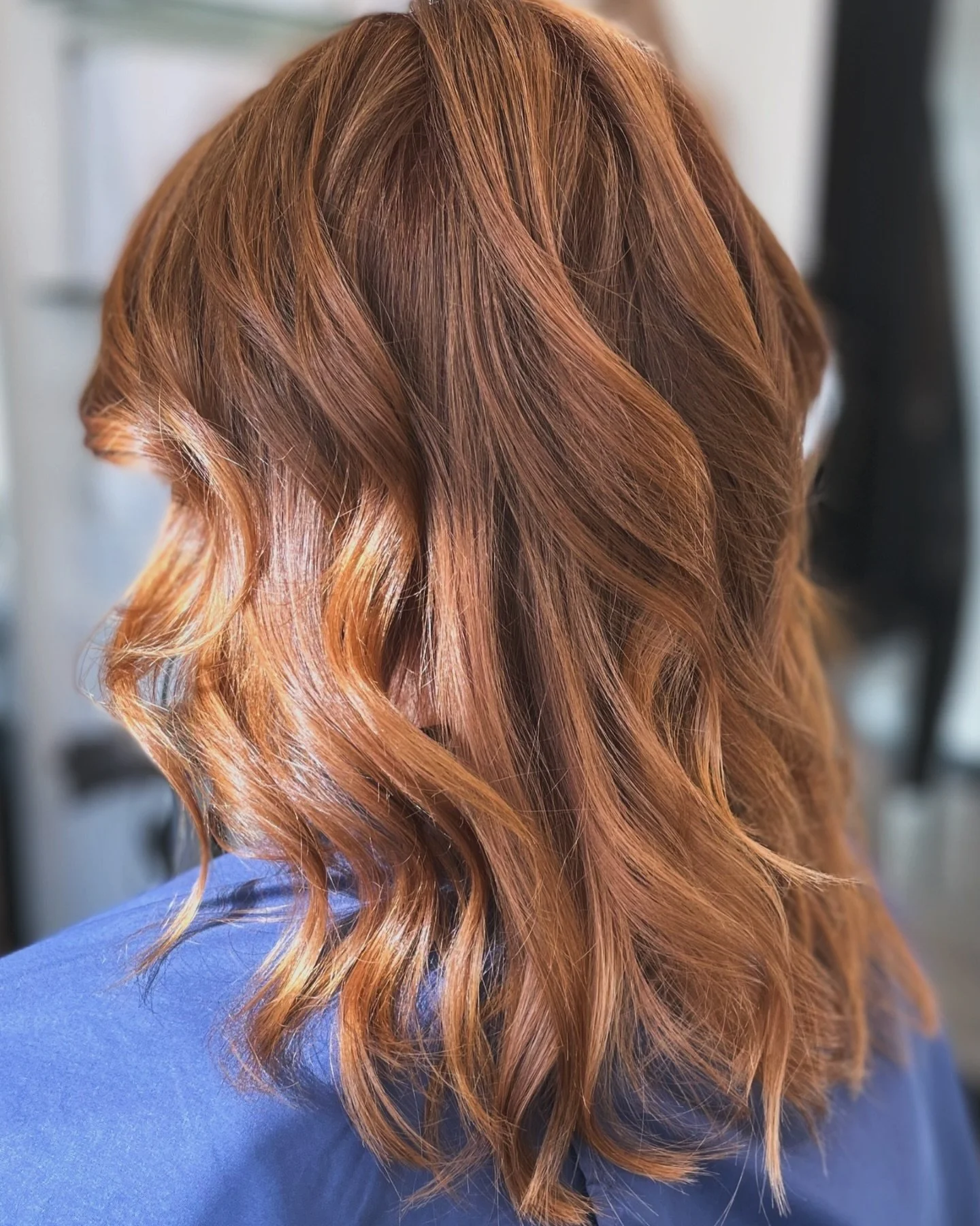 &bull;&bull;&bull;>>> Check out the light in my new studio! How can you be anything but happy with all this sunshine pouring in? ☀️☀️☀️<<&bull;&bull;>>