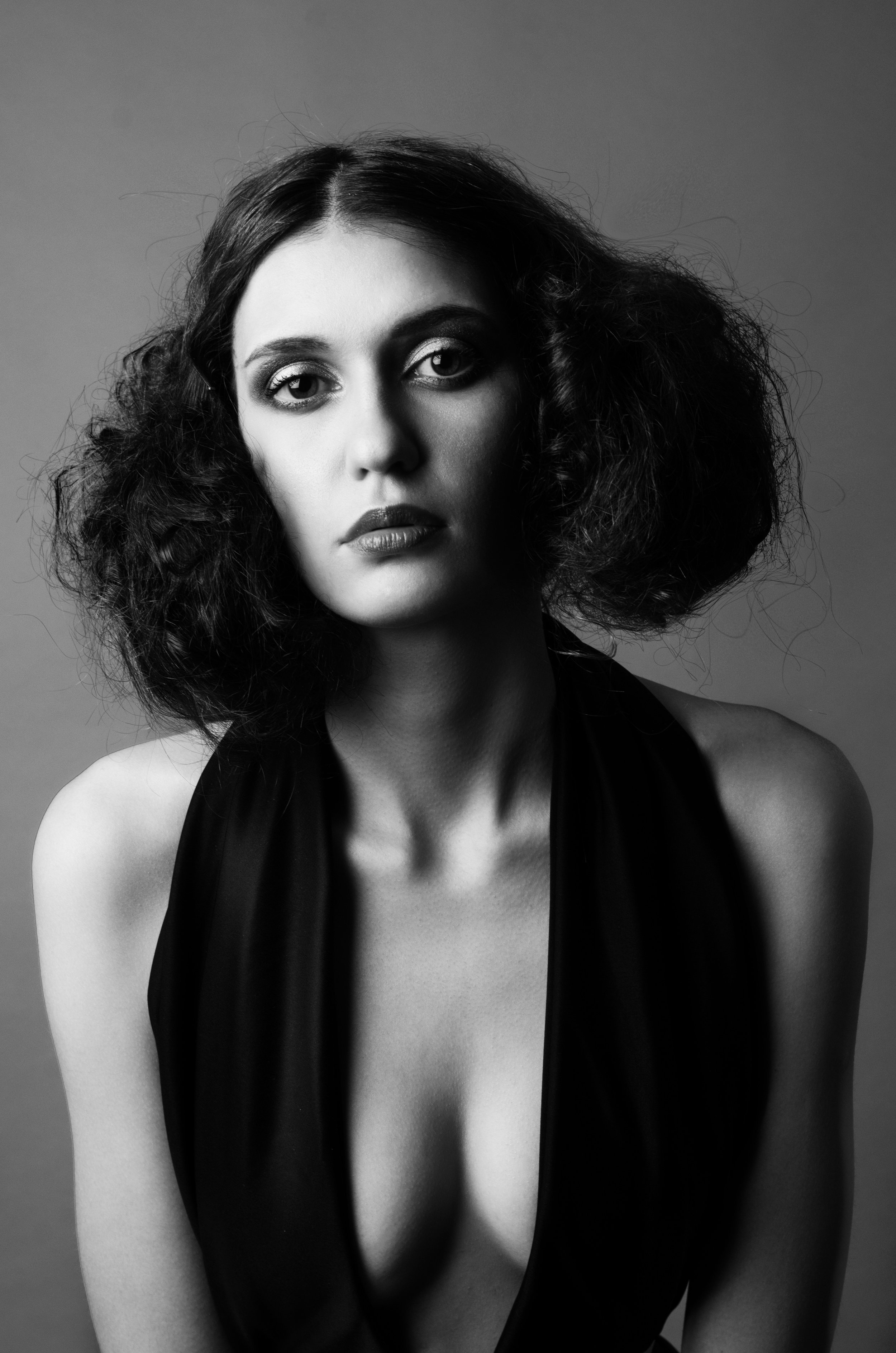 fashion-girl-sexy-women-60712.jpeg
