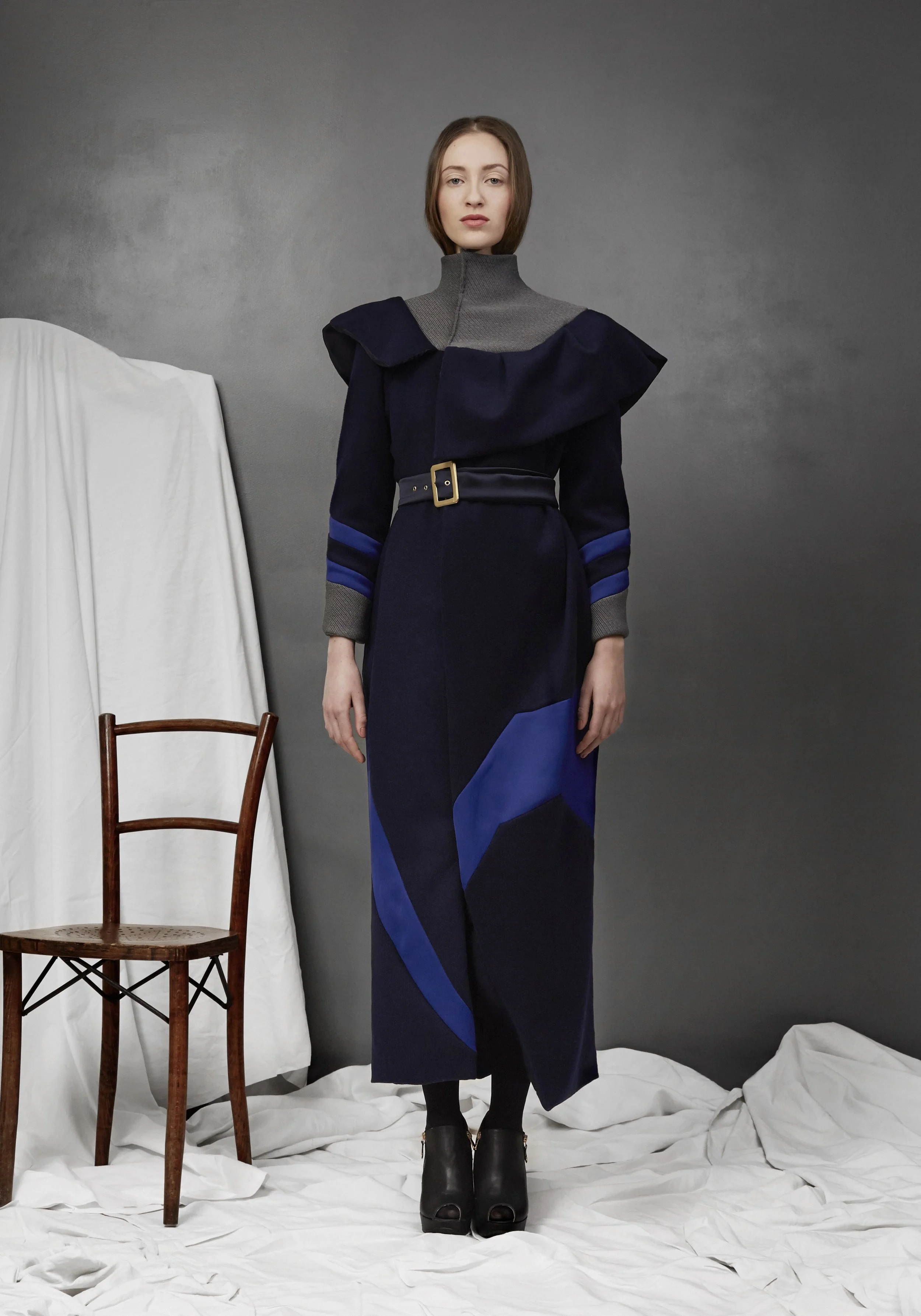The lines are inspired by the uniforms and ceremonial outfits of the Officers. Asymmetries of forms are combined with a strong contrast between bright colors (vermilion, indigo, golden green) and more lassical colors, (midnight blue, grey and black). This colorful palette is highlighted by a tinge of gold. This collection epitomizes Baudelaire’s poem « The Death of Lovers » and reveals the existing contradiction in the modern woman torn, in a world of passion, light games and mirror effects, between androgyny and femininity.
Normal
0
false
false
false
EN-US
X-NONE
X-NONE
/* Style Definitions */
table.MsoNormalTable
{mso-style-name:"Table Normal";
mso-tstyle-rowband-size:0;
mso-tstyle-colband-size:0;
mso-style-noshow:yes;
mso-style-priority:99;
mso-style-parent:"";
mso-padding-alt:0cm 5.4pt 0cm 5.4pt;
mso-para-margin-top:0cm;
mso-para-margin-right:0cm;
mso-para-margin-bottom:8.0pt;
mso-para-margin-left:0cm;
line-height:107%;
mso-pagination:widow-orphan;
font-size:11.0pt;
font-family:"Calibri","sans-serif";
mso-ascii-font-family:Calibri;
mso-ascii-theme-font:minor-latin;
mso-hansi-font-family:Calibri;
mso-hansi-theme-font:minor-latin;
mso-bidi-font-family:"Times New Roman";
mso-bidi-theme-font:minor-bidi;}
