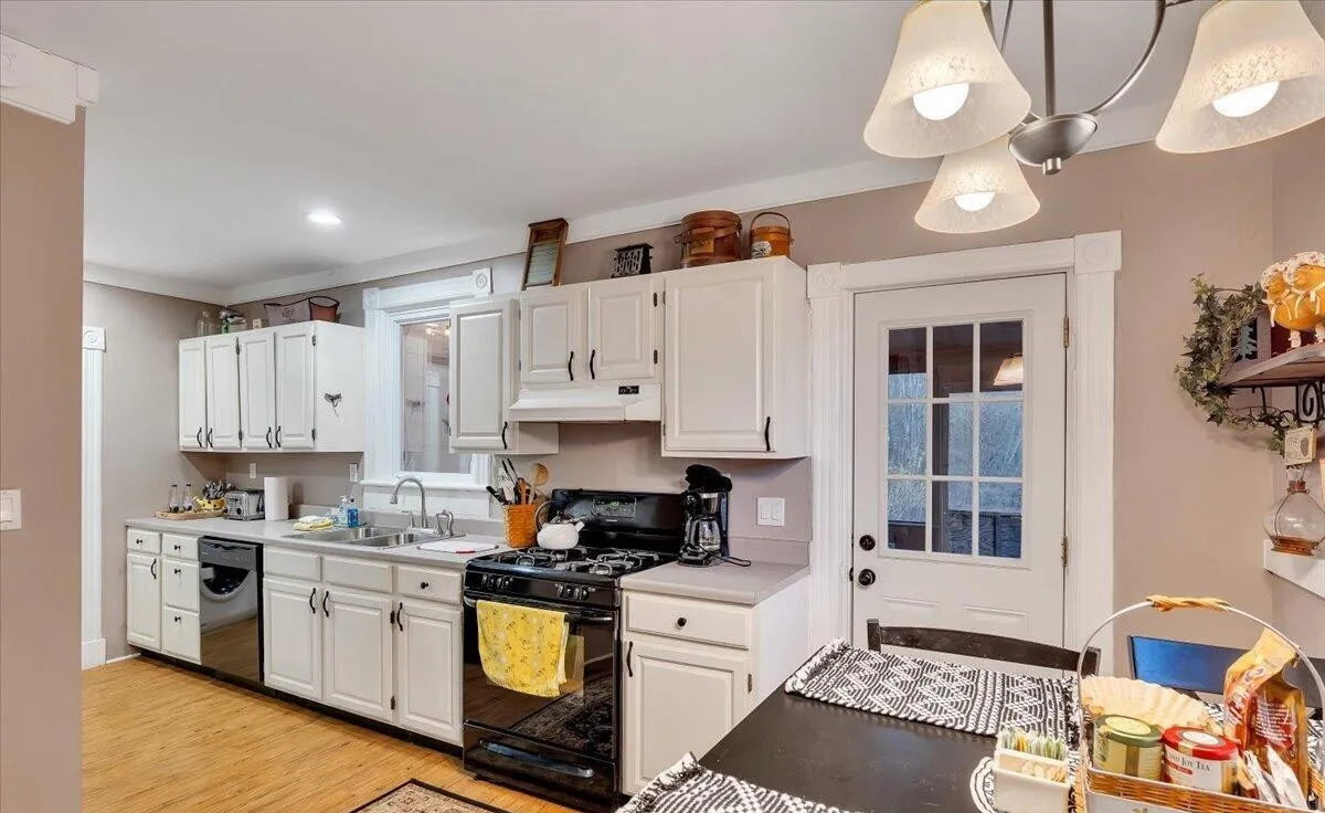 kitchen1.png
