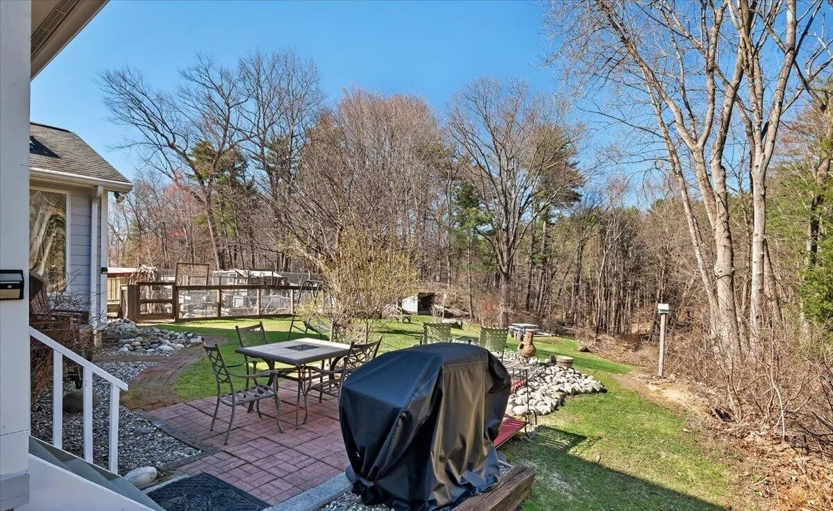 patio2.png