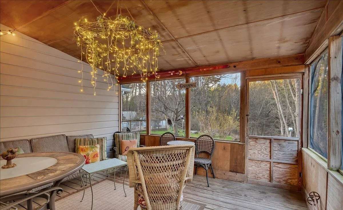 porch2.png