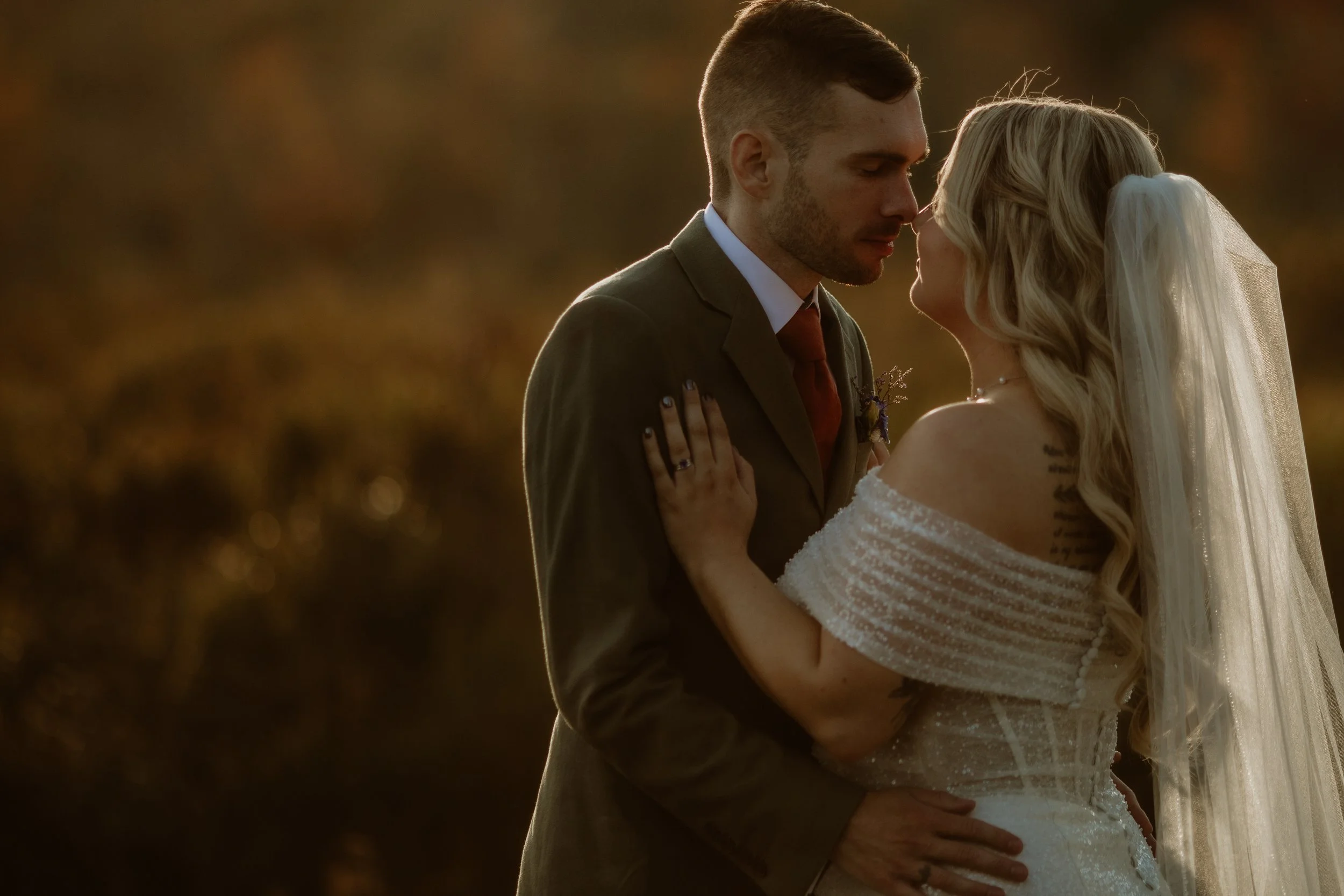 Maine &amp; NH Wedding Photographer | Golden Hour Isn’t Optional (Yes, I’m Serious)