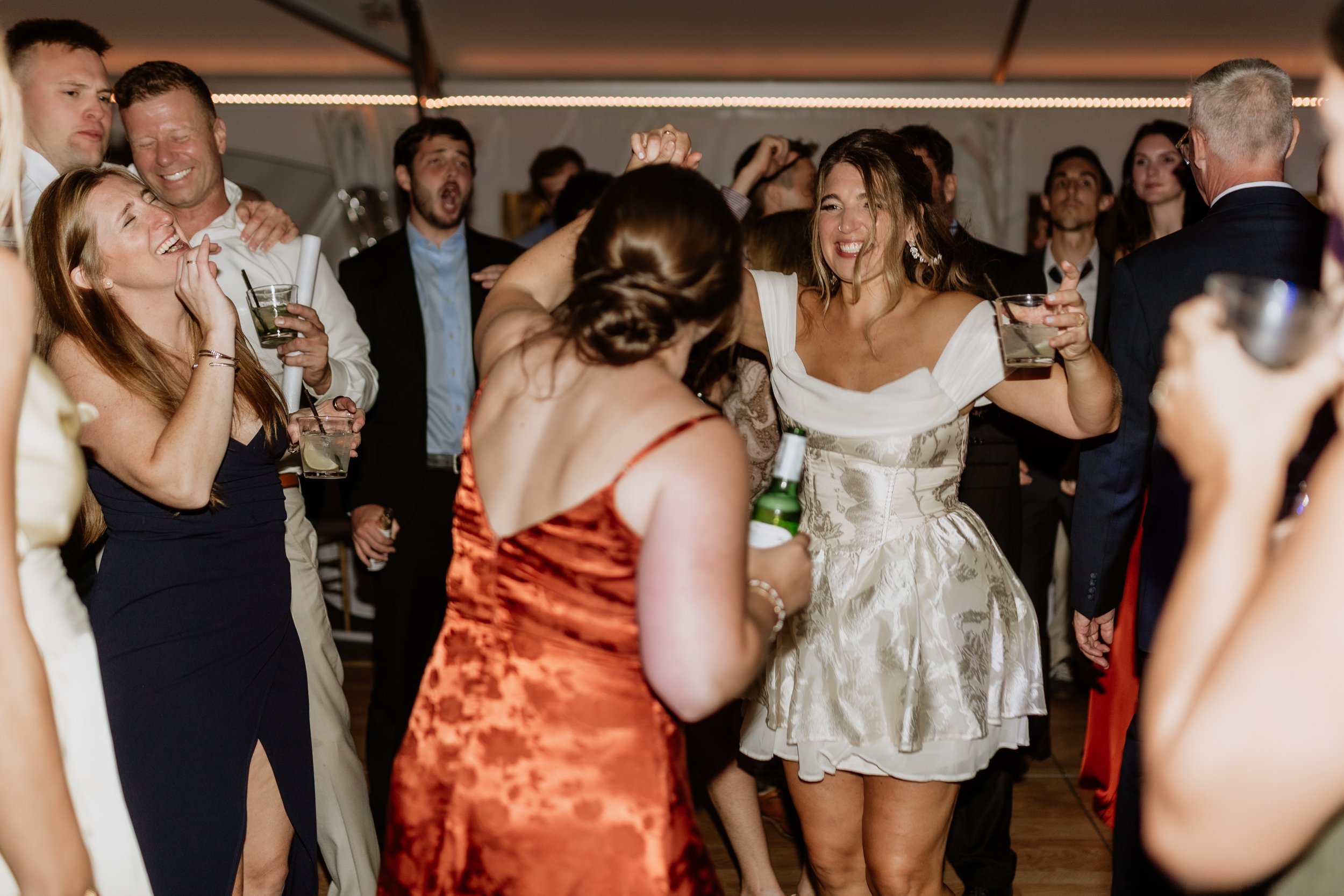 Maine &amp; NH Wedding Photographer | For the Love of All That Is Holy: Change Into Comfortable Clothes