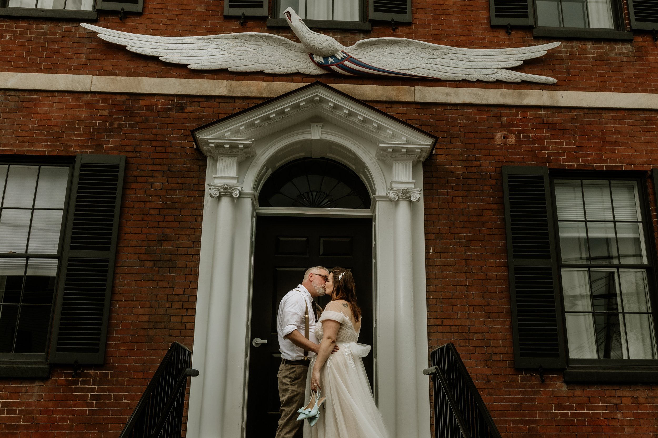 Amy &amp; Gabe’s Rainy Portsmouth Wedding at Prescott Park