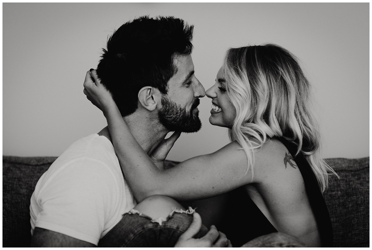 Intimate-Lifestyle-Engagement-Session_3401.jpg