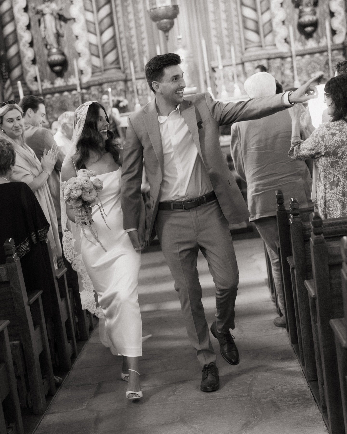 Peyton + Kyle Day 1

#weddingphotography #wedding #churchwedding #ojaiphotographer #santabarbarawedding