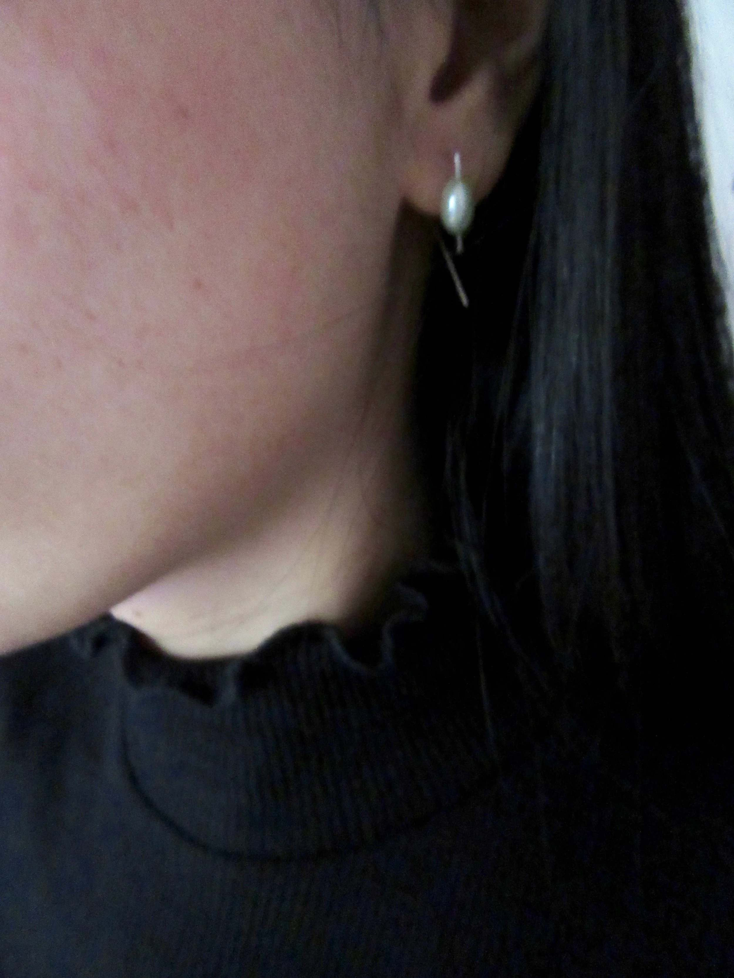 Green_rice_pearl_earrings04.jpg
