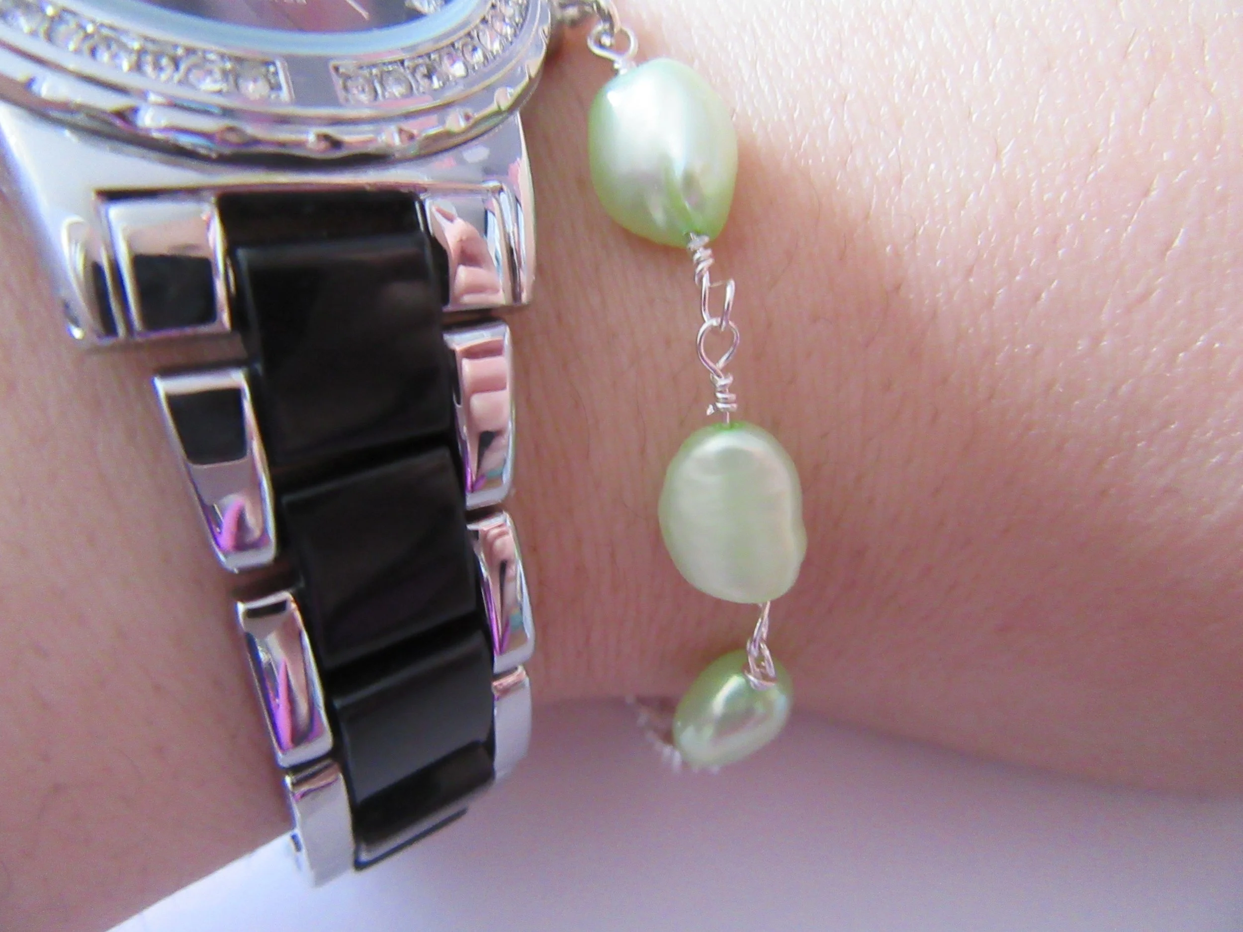 Green_rice_pearl_bracelet07.jpg