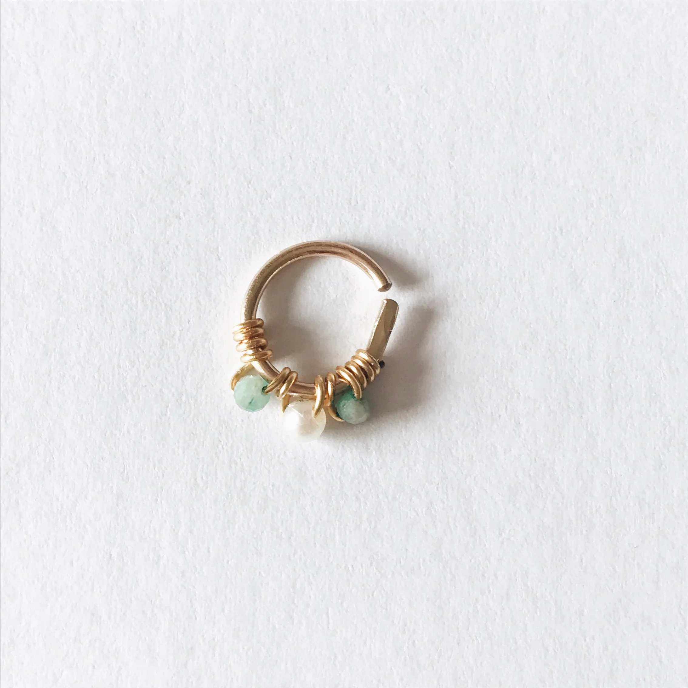 Pearl_amazonite_hoop 03.jpg