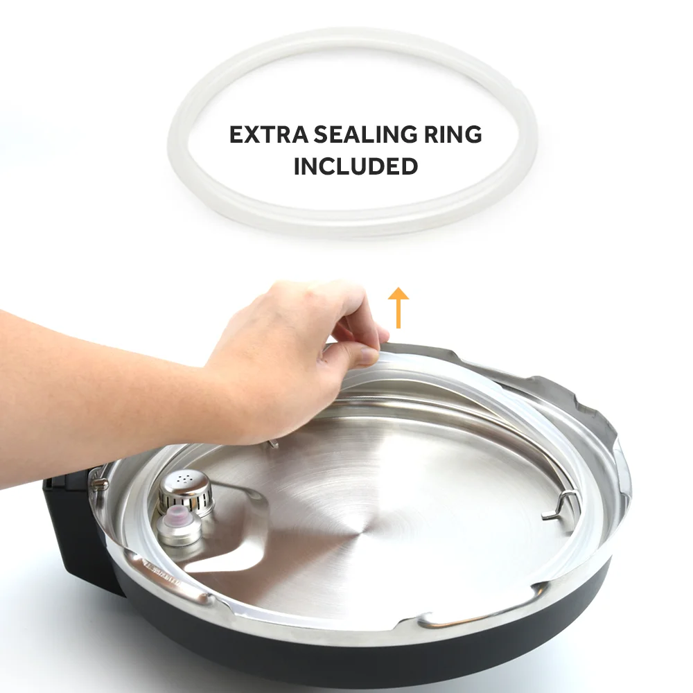 KEEP THE FLAVOR WITHOUT THE MESS Keep flavors locked in while preventing any spills that may occur while cooking. When you're finished, simply remove and clean the gasket from the lid for long term continuous use.