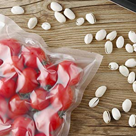 Normal or Gentle Pressure Settings Use the Normal setting on rice, potatoes, frozen foods, or clothing (i.e., unneeded winter clothes). Switch to the Gentle setting when vacuum sealing tomatoes, strawberries, dry pasta, and other softer foods.