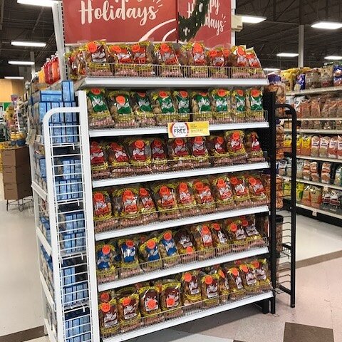 Bilo is doing a fantastic job in Greenwood,SC with Hogs Heaven.  Thanks to Wilcox Marketing for such a great display!! #hogsheaven #porkrinds #holidays #happyholidays2019 #merrychristmas #party #parties #christmas