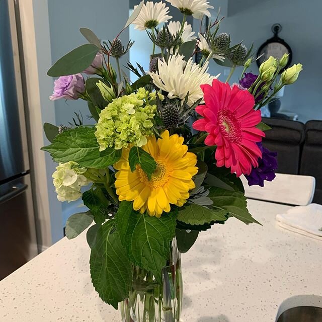 Support your local businesses during these times.  I picked up these beautiful flowers today at JL Designs in downtown Monroe.  #jldesigns #flowerswillcheeryouup #flowers #monroega #supportlocals #courtneybarber