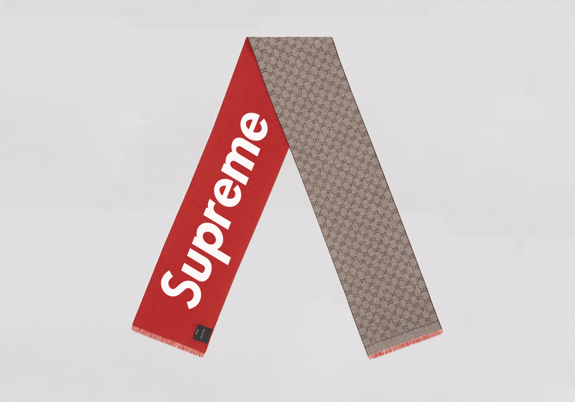 SUPREME X GUCCI scarf.jpg