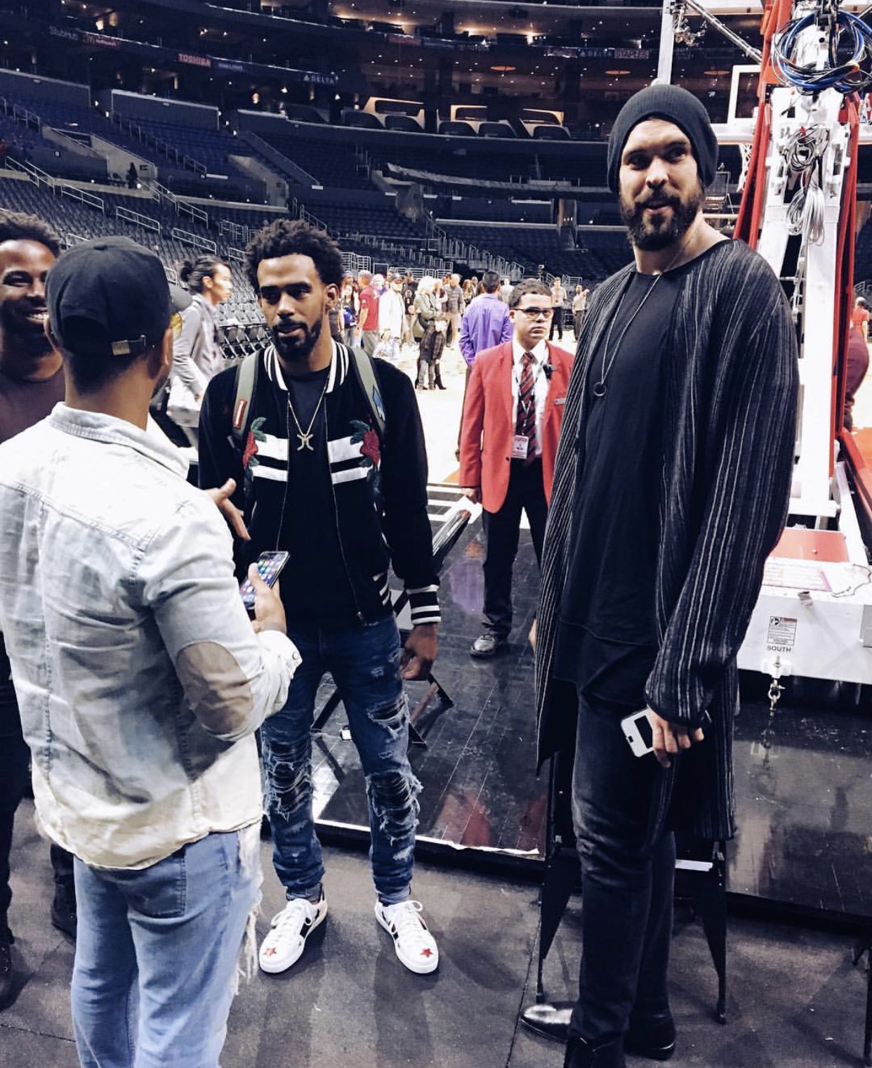Photo Via @BRANDWILLS IG