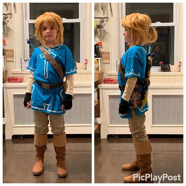 This is my little Link trying on his costume for today&rsquo;s FanExpo! #fanexpocanada #fanexpotoronto2019 #link #linkbotw #zeldabotw #zeldacosplay #cosplay #kidscosplay #cosplaykids #zeldabreathofthewild #games #nintendo #nintendoswitch #breathofthe