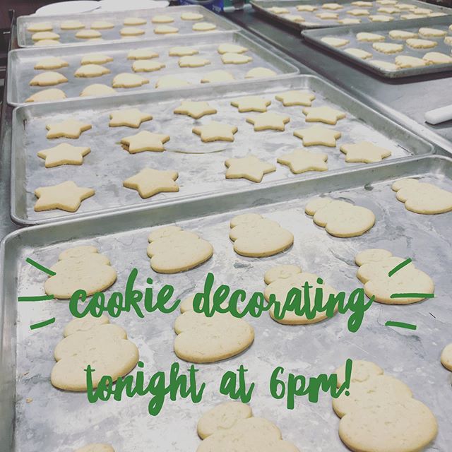 Raise your hand if you love Christmas Cookies 🙋🏼&zwj;♀️