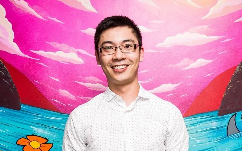 self_800x500.jpg