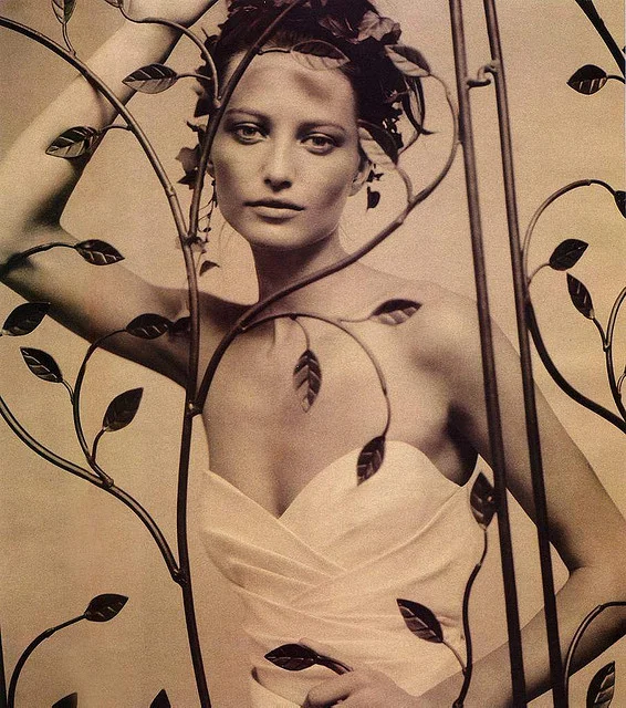 Vera Wang : 2004 : Photographer : Paolo Reversi