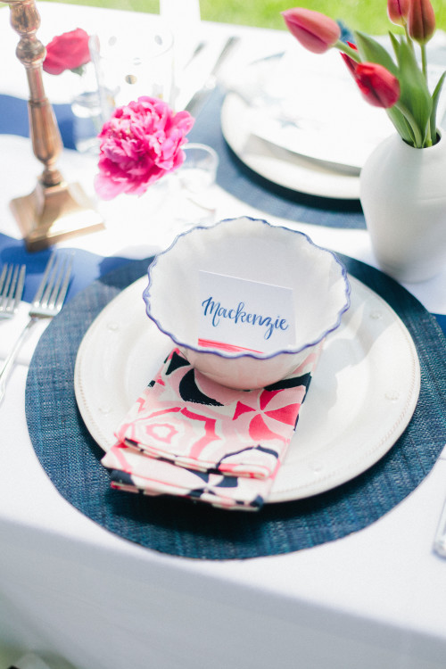 design-darling-fourth-of-july-party-table-setting-500x750.jpg