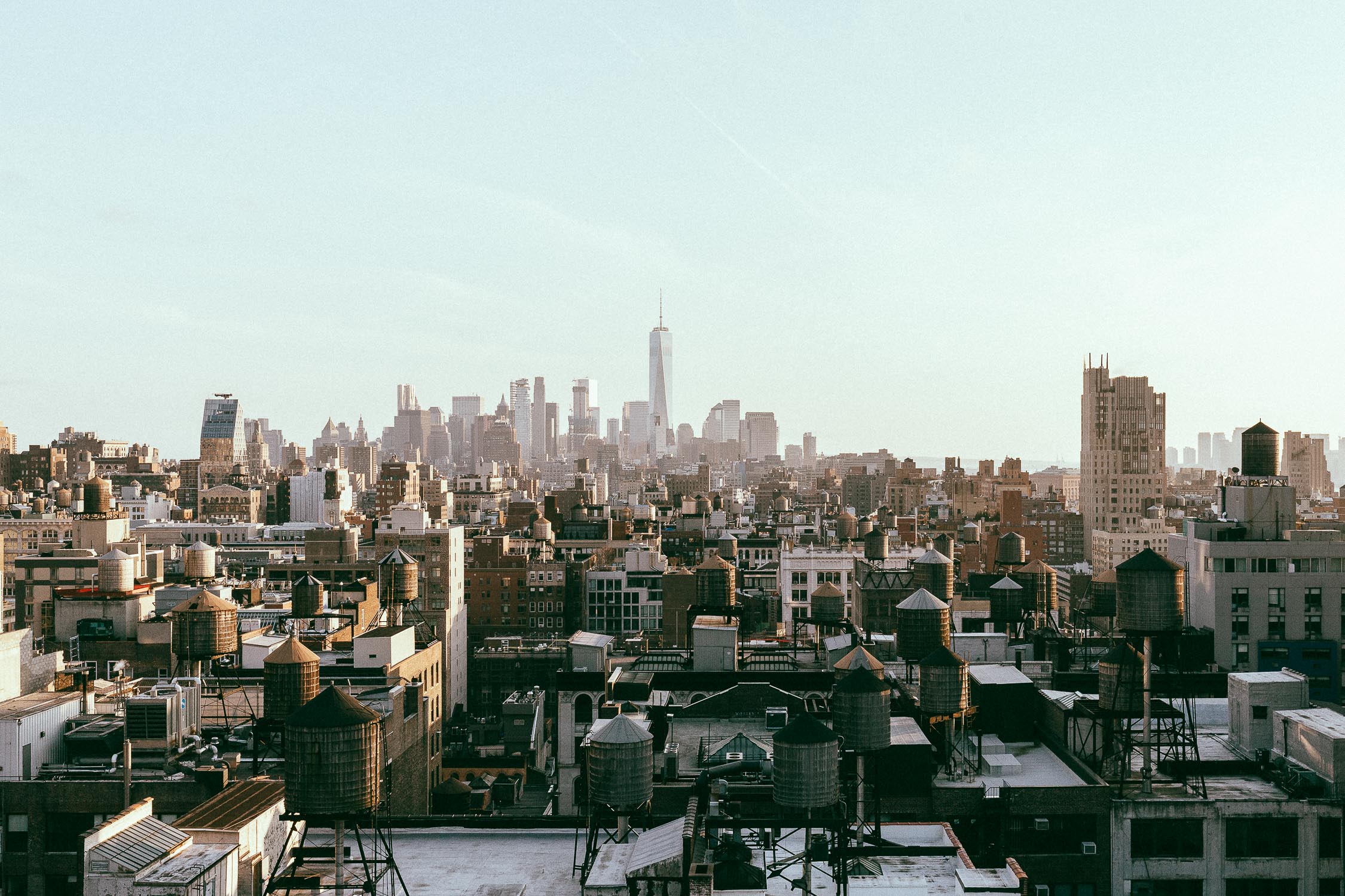 Skyline Manhattan financial district one world trade center