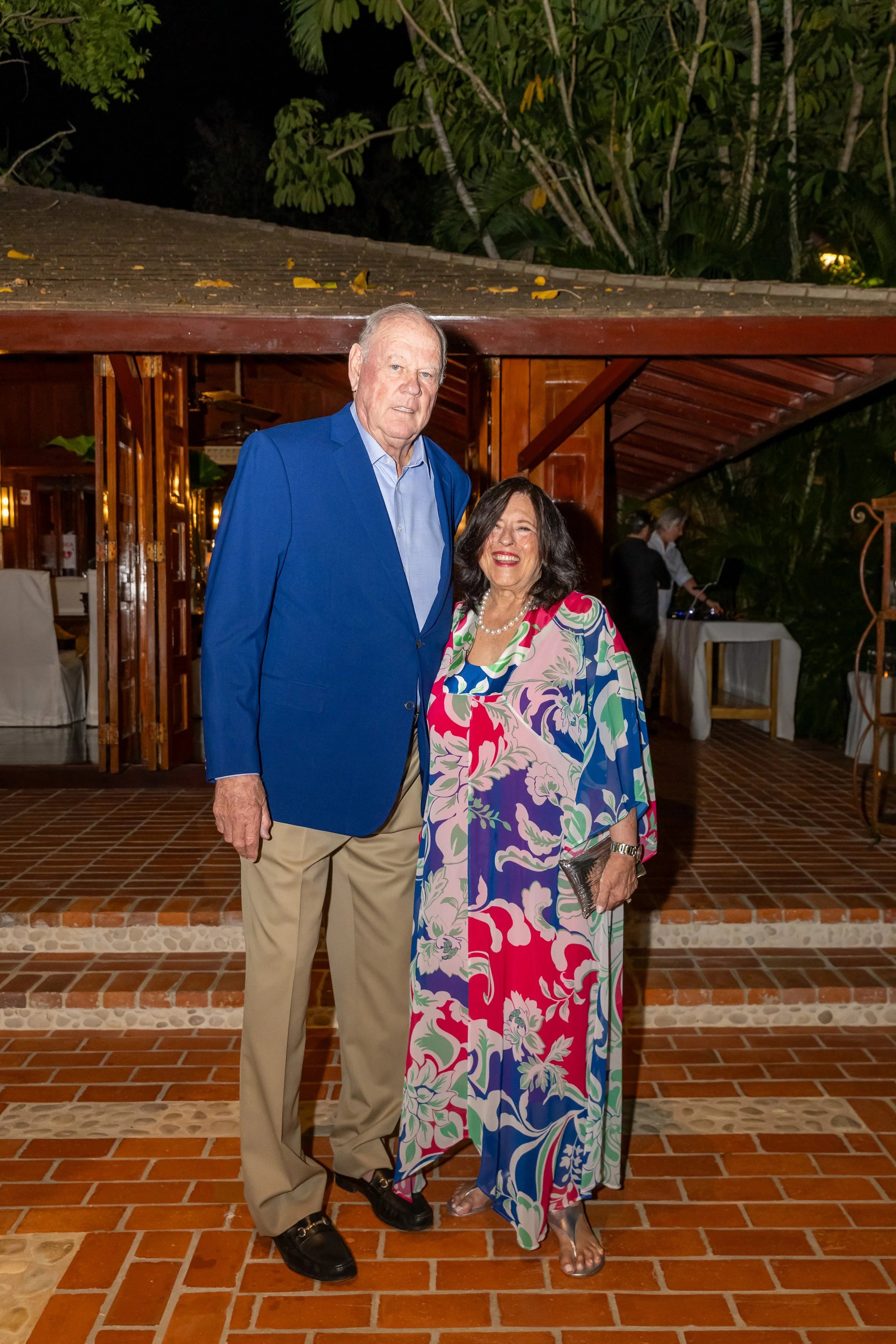 Alfonso y Blancy Cueto.jpg