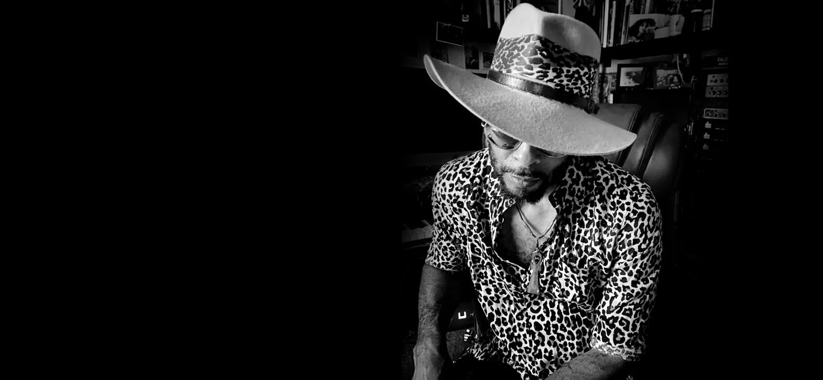 Andre Cymone, image size:1600x739