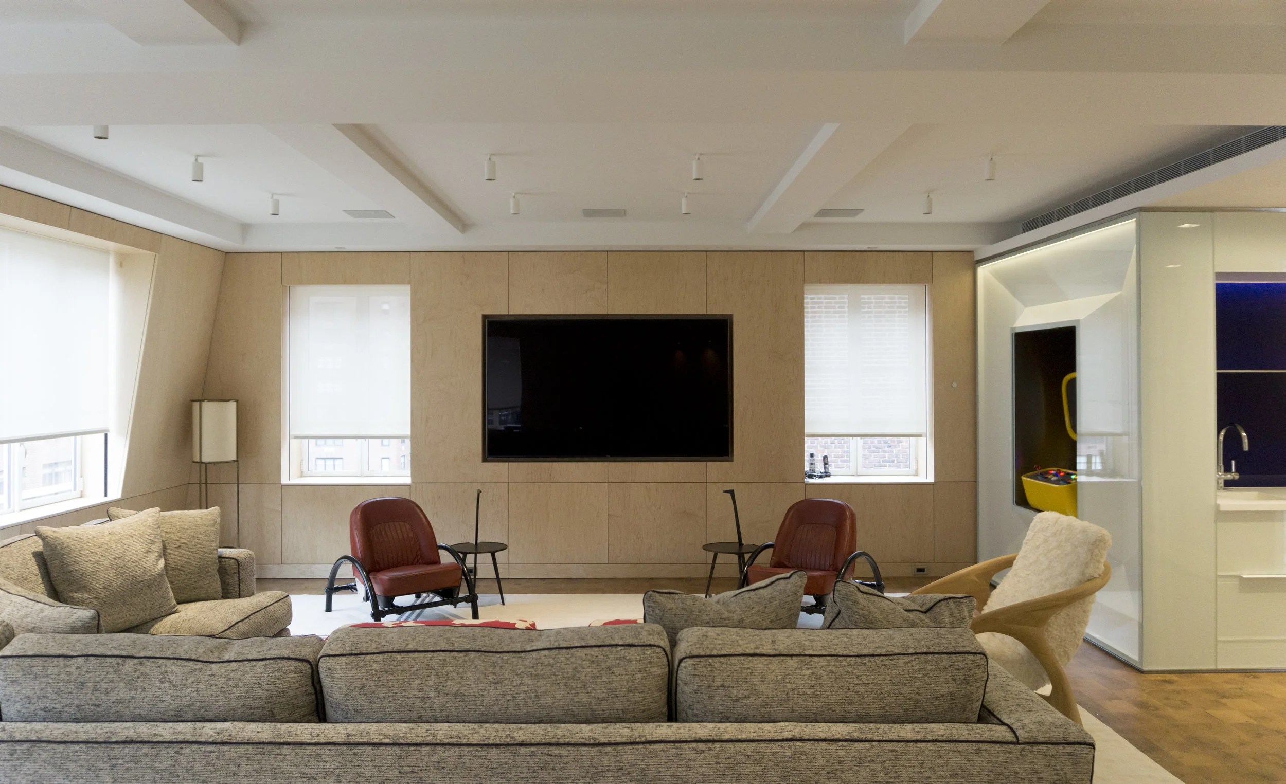 UPPER EAST SIDE TOWNHOUSE