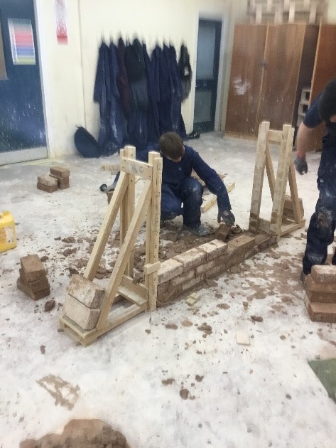 Bricklaying 2.jpg