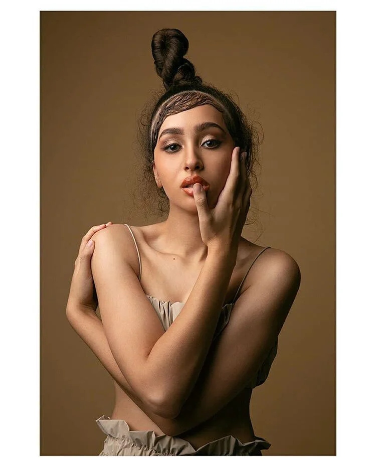 PHOTOSHOOT MAKEOVER:LIGHTS,CAMERA,ACTION