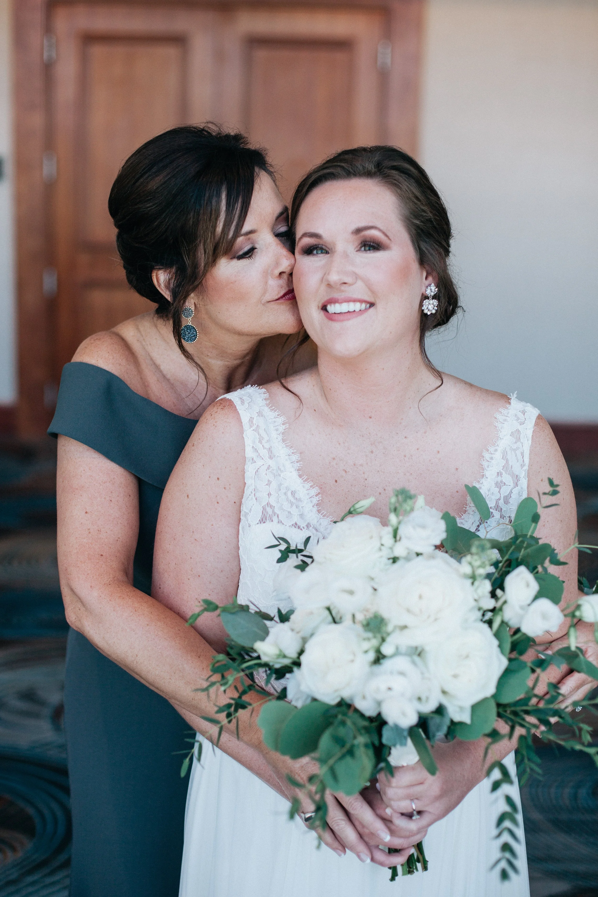 ZACH+MALLORY-FIRSTLOOK-19.jpg