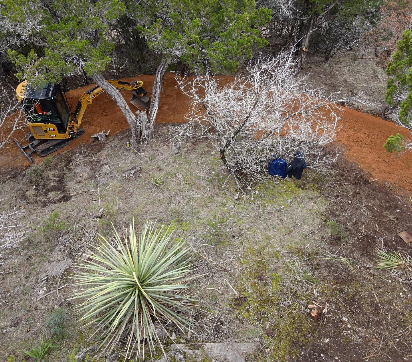 A little piece of Texas heaven!

@spidermountaintx 

@engcon_na @catconstruction 
#spidermountainbikepark #bikepark #engcon #texas #trailbuilder #sorryforpartying #McGillyMade #dji #rideyourbike