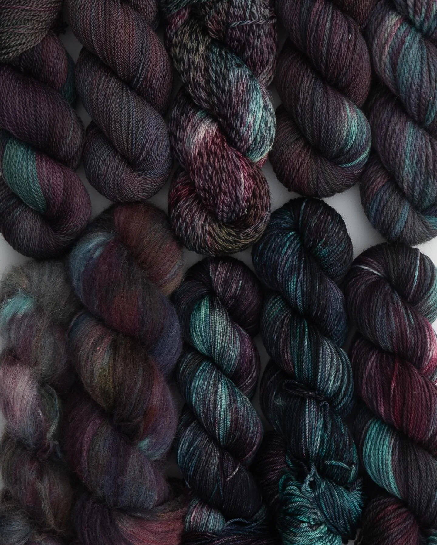 Last, but certainly not least&hellip; 

SHELOB&rsquo;S LAIR 🕷️🕸️

Arguably one of the most dramatic scenes in the entire series (both books and movies), I still have to watch it between my fingers because Shelob scares the heck out of me 🤣 This wa