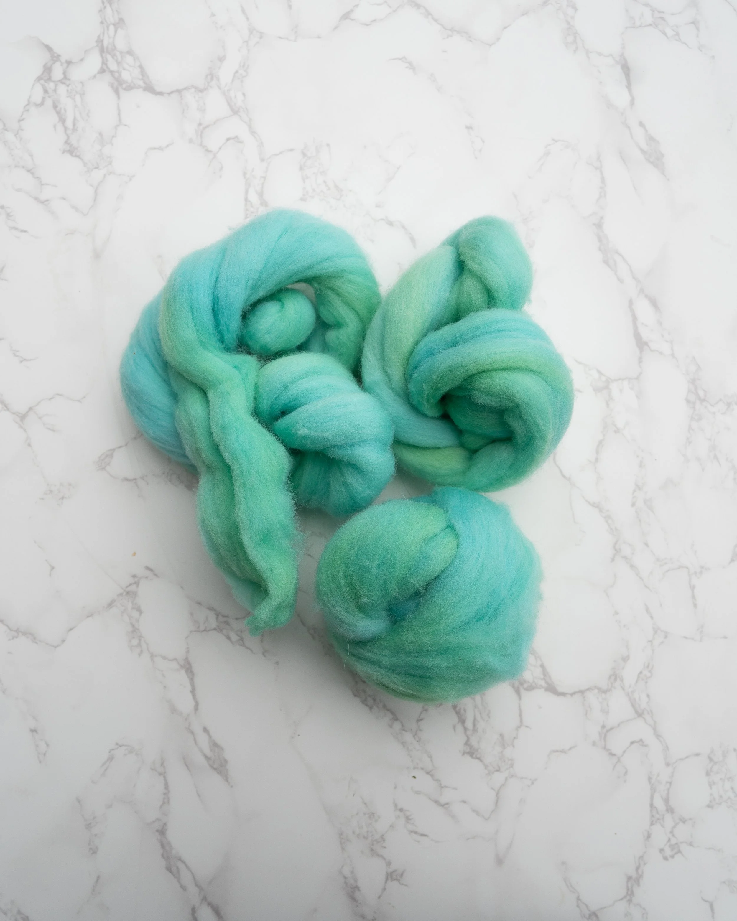 Little Fiber Co - Icy Rambouillet Fiber (3oz)