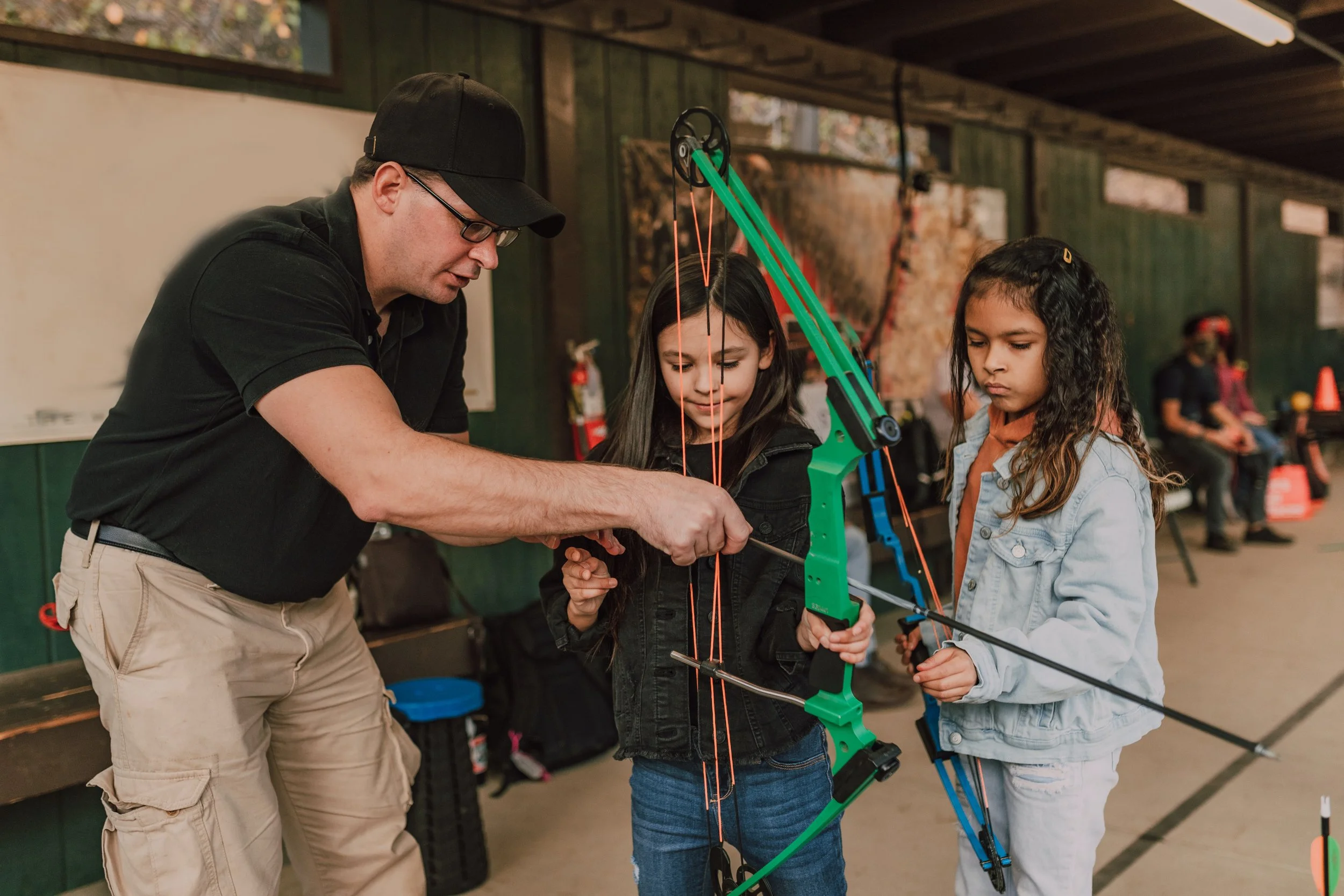 a Camp Sponsor Today WILDLIFE ENCOUNTERS