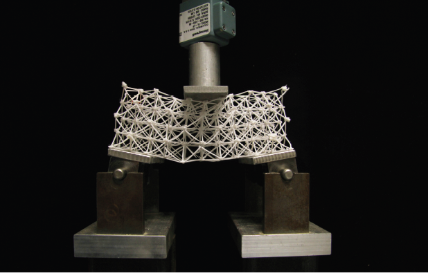 Physical three point bending test for a rectangular octahedral lattice structure
