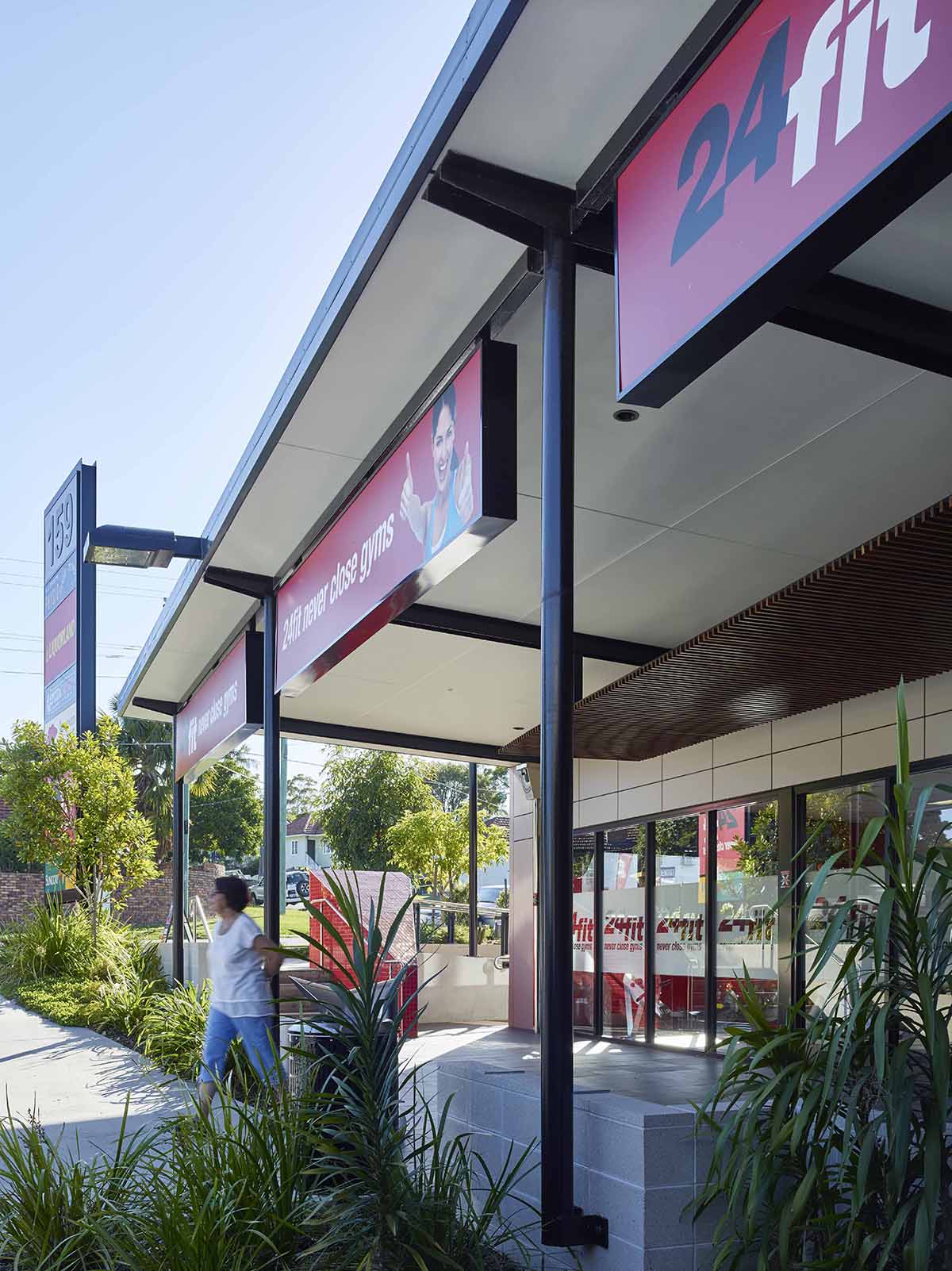 Hamilton Rd Commercial by Guymer Bailey Architects
