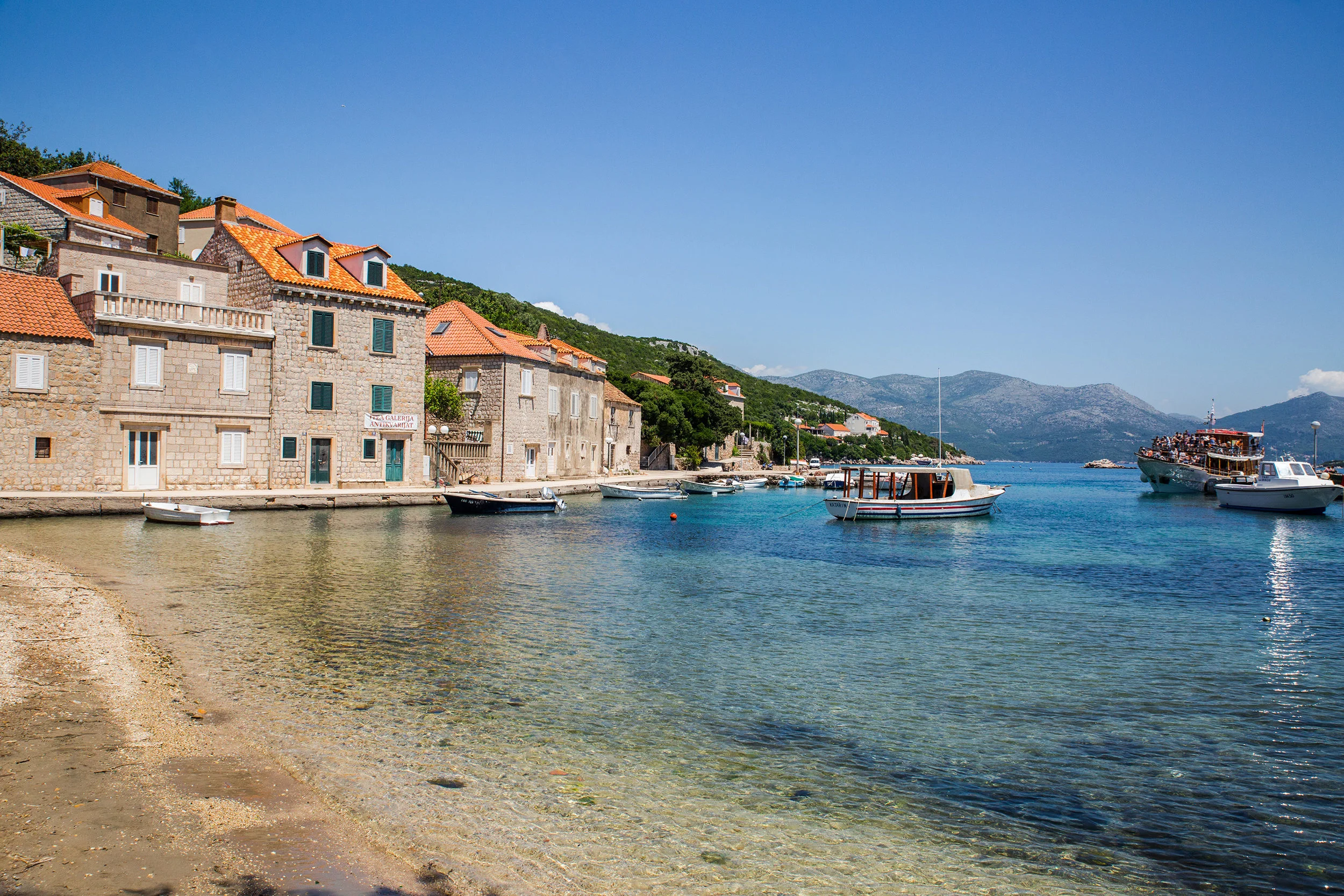 ElaphitiIslands_2WEB.jpg