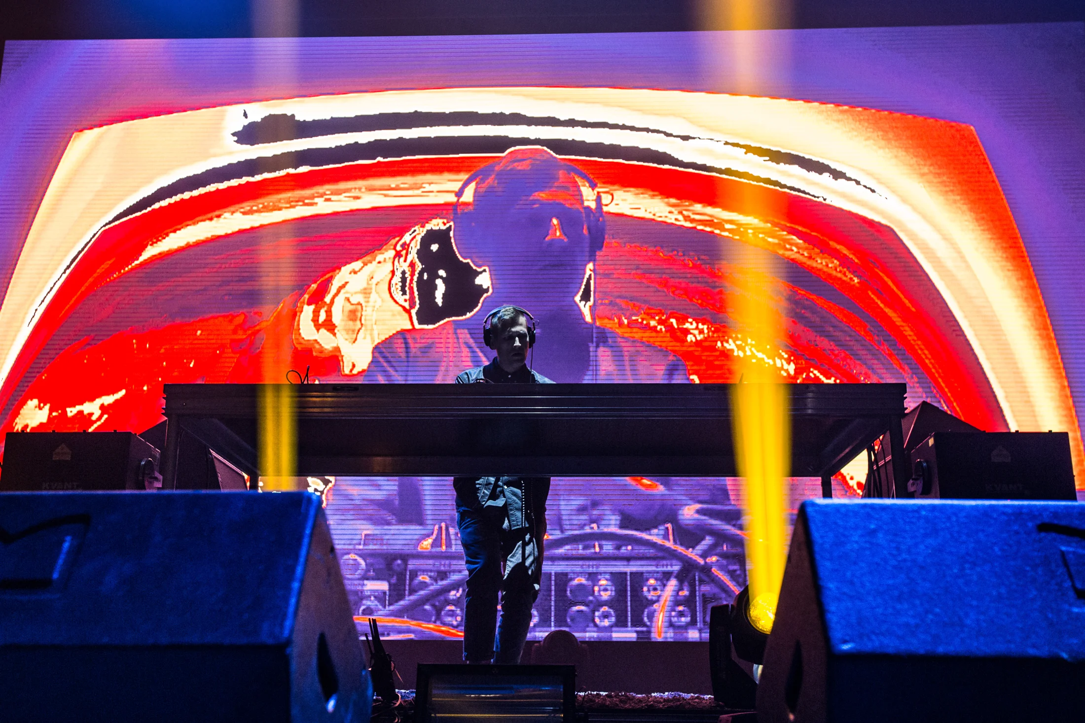 Kaskade-ForWebsite-6.jpg