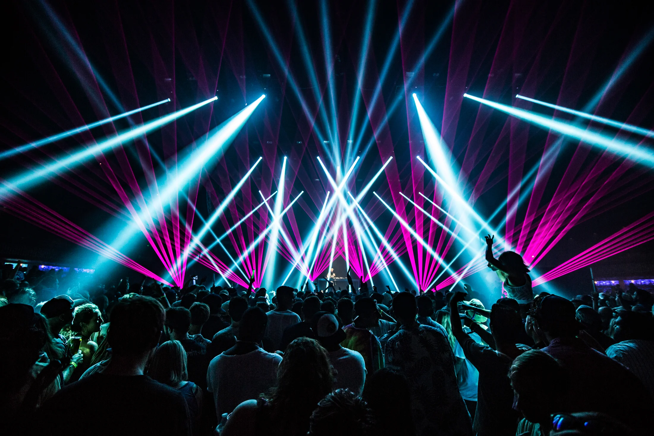 Kaskade-ForWebsite-26.jpg